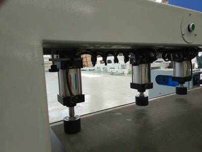 【板式家具红外线激光数控侧孔机 水平孔侧孔机】价格,厂家,图片-中国网库