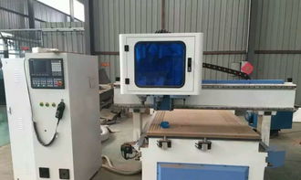 现代木工设备全解析 雕刻机、开料机、封边机、排钻与激光侧孔机的应用